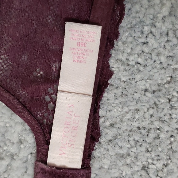 Victoria's Secret Lace Push Up Bra Sz 36B - Picture 2 of 4